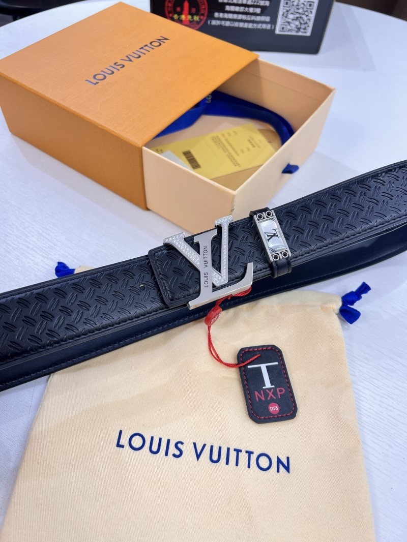 LOUIS VUITTON Belts